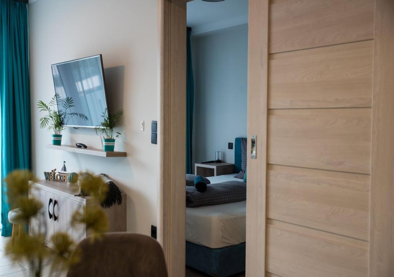 Marina Apartment By Dora Keszthely Exterior foto